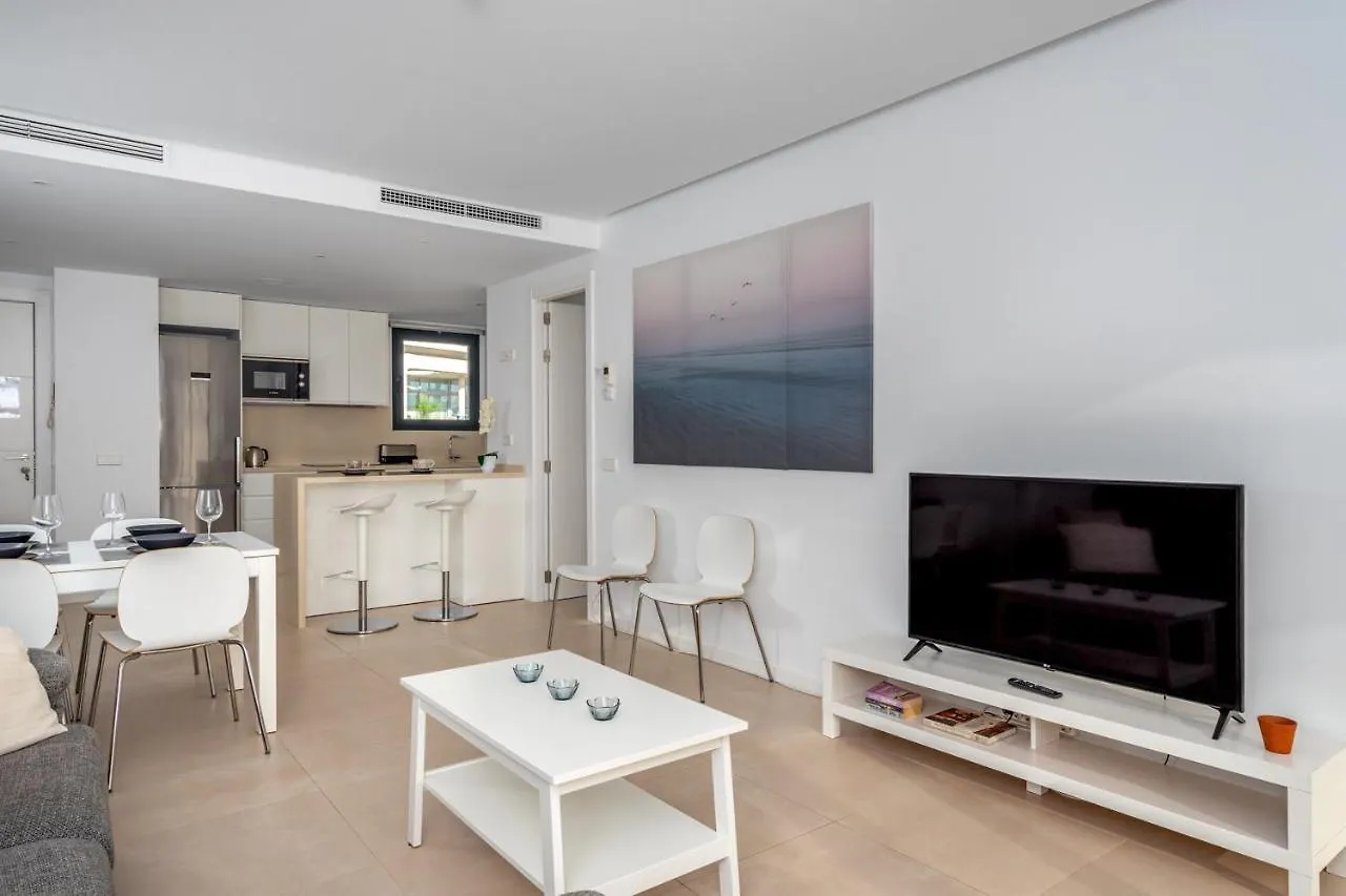 Middel Views Penthouse With Private Pool By Costarentals - Ref 154 Fuengirola Spain